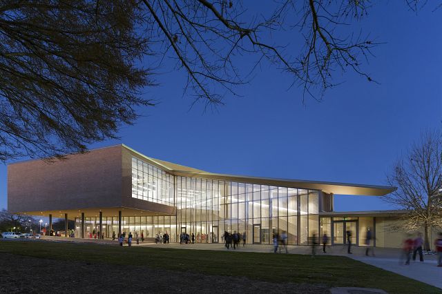 Marshall Family Performing Arts Center - Projects - Weiss/Manfredi